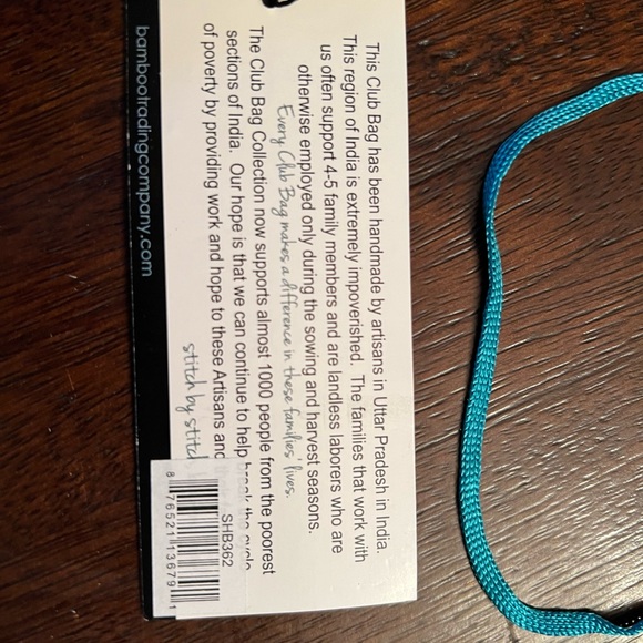 crossbody or clutch. zippered part to hold money/cards. Top slip for phone. - Picture 3 of 4